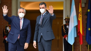Pedro S&aacute;nchez llegar&aacute; al pa&iacute;s para reunirse con Alberto Fern&aacute;ndez y relanzar la relaci&oacute;n
