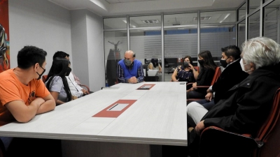 Reuni&oacute;n de Rub&eacute;n Rivarola junto a la agrupaci&oacute;n Convergencia coordinaron la presentaci&oacute;n del libro en Jujuy &ldquo;N&eacute;stor, el hombre que cambi&oacute; todo&rdquo;