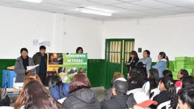 Exitosa jornada de "Las familias van a la escuela"