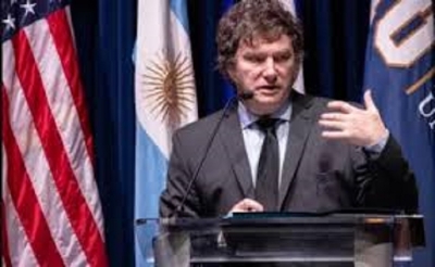Javier Milei expuso en Cambori&uacute; y consider&oacute; que Jair Bolsonaro es un perseguido judicial