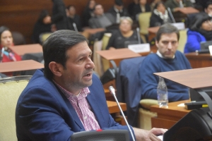 Los libertarios blindan con silencio su estatus de casta