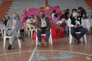 Palpal&aacute; celebr&oacute; el "d&iacute;a del jubilado" junto a Nino Fuentes
