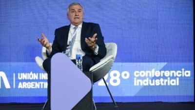 Morales propuso ante industriales liderazgo, gesti&oacute;n y di&aacute;logo para sacar el pa&iacute;s adelante