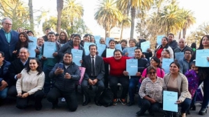 Sadir entreg&oacute; 70 escrituras a familias de Capital, Lozano y Guerrero