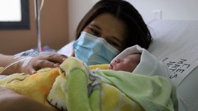 Se realiz&oacute; la primera ces&aacute;rea programada en la Maternidad del Hospital Snopek