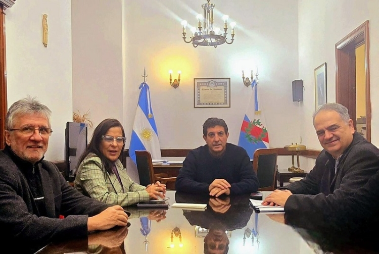 Convicci&oacute;n Federal firm&oacute; el proyecto de los gobernadores que garantiza recursos para las provincias