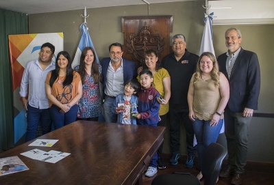 Concejales recibieron a los ni&ntilde;os Nahuel Alem&aacute;n y Juli&aacute;n Vergara