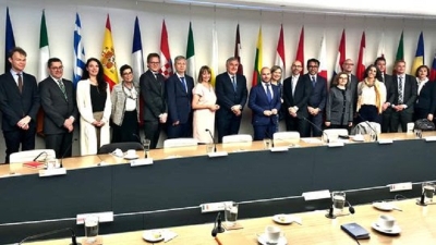 Morales y la Uni&oacute;n Europea construyen bases de cooperaci&oacute;n