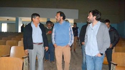 Eval&uacute;an y ponen en valor teatros de la Provincia