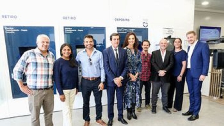 El Gobernador particip&oacute; de apertura de nueva sucursal de Banco Macro en Tilcara