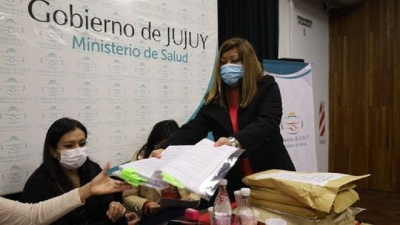 Abrieron sobres de licitaci&oacute;n para equipamiento m&eacute;dico de la Nueva Maternidad de Alto Comedero