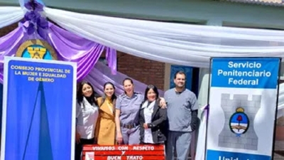 Inauguraci&oacute;n del "Banco Rojo" en el Penitenciario Federal