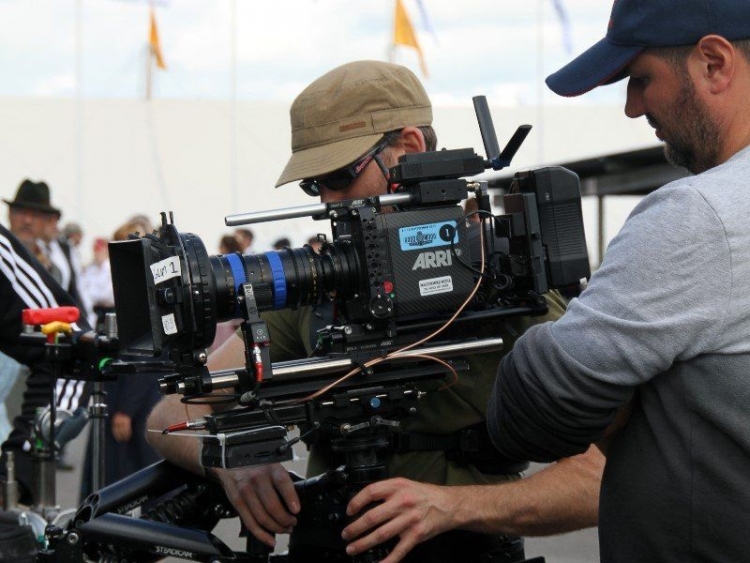 Convocatoria "Renacer Audiovisual 2021" para proyectos in&eacute;ditos